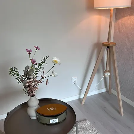 Chic Nordic Flat In Apartment *